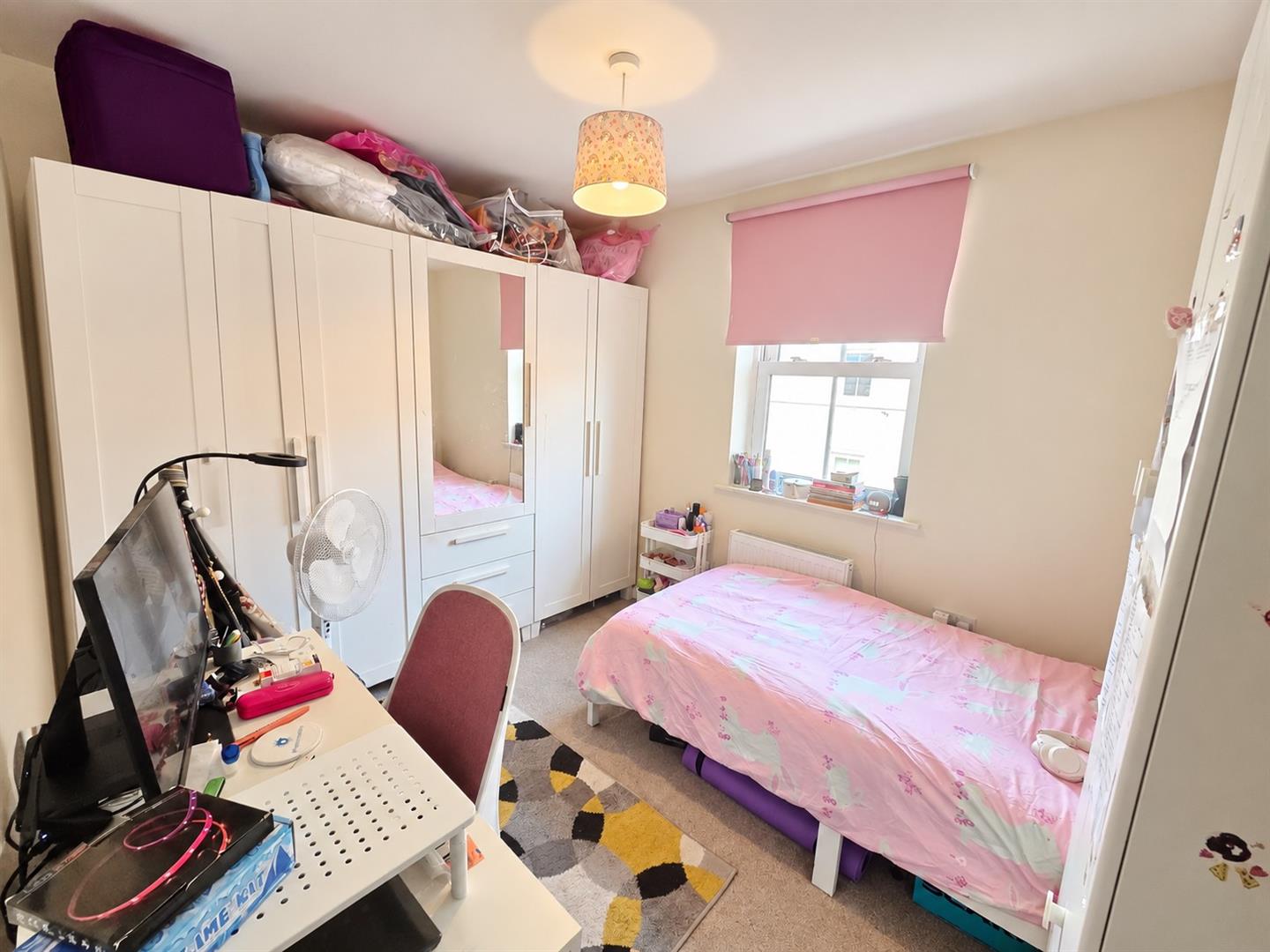 Anglia Way, Great Denham, Bedford